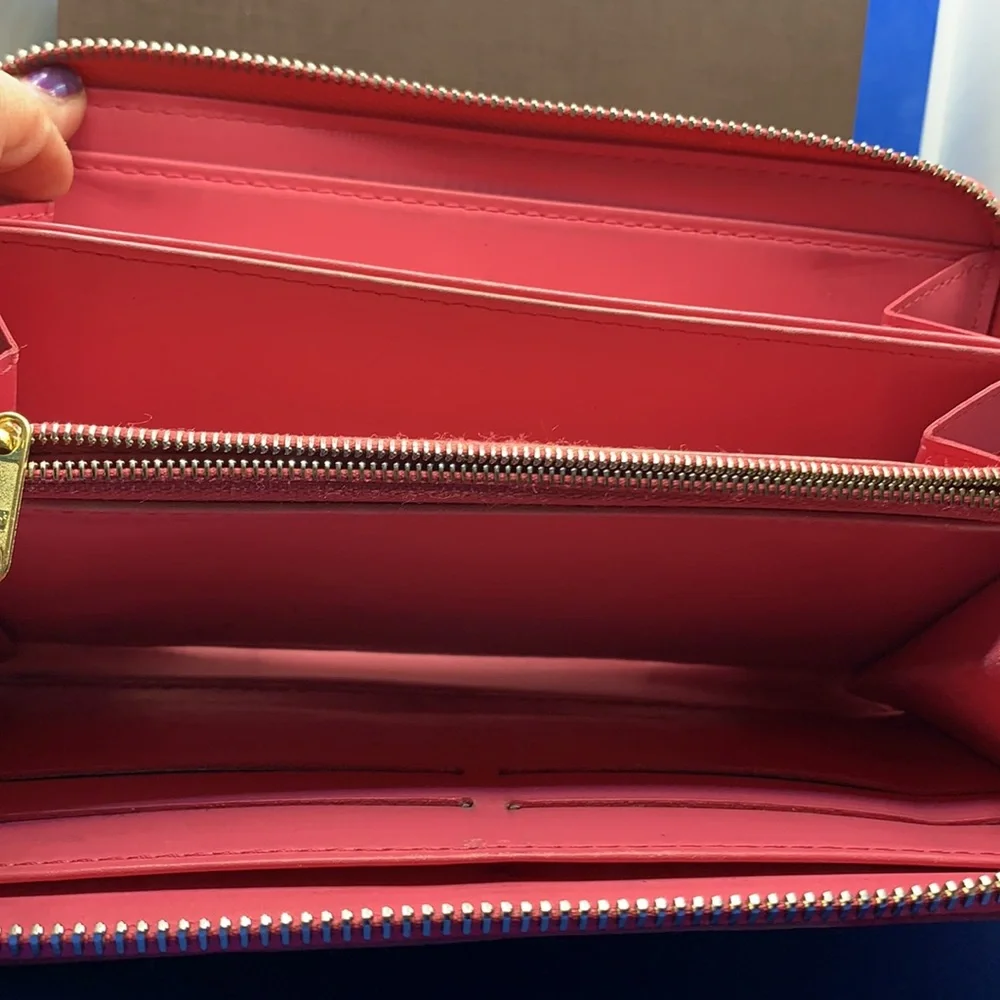 💖 💝 LOUIS VUITTON‎ Vernice pink/ gold patent Leather Zippy Wallet - Picture 8 of 13